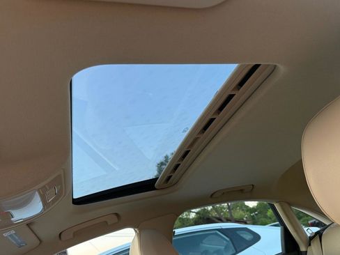 Used 2016 Audi A4 2.0T Premium Plus w/ Technology Package image 19