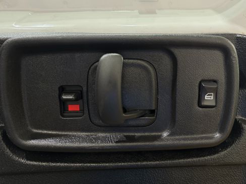 Used 2020 GMC Savana 2500 w/ Driver Convenience Package image 21