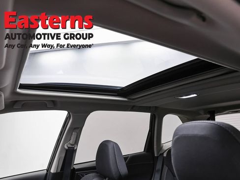 Used 2024 Subaru Forester Premium AWD/4WD image 38