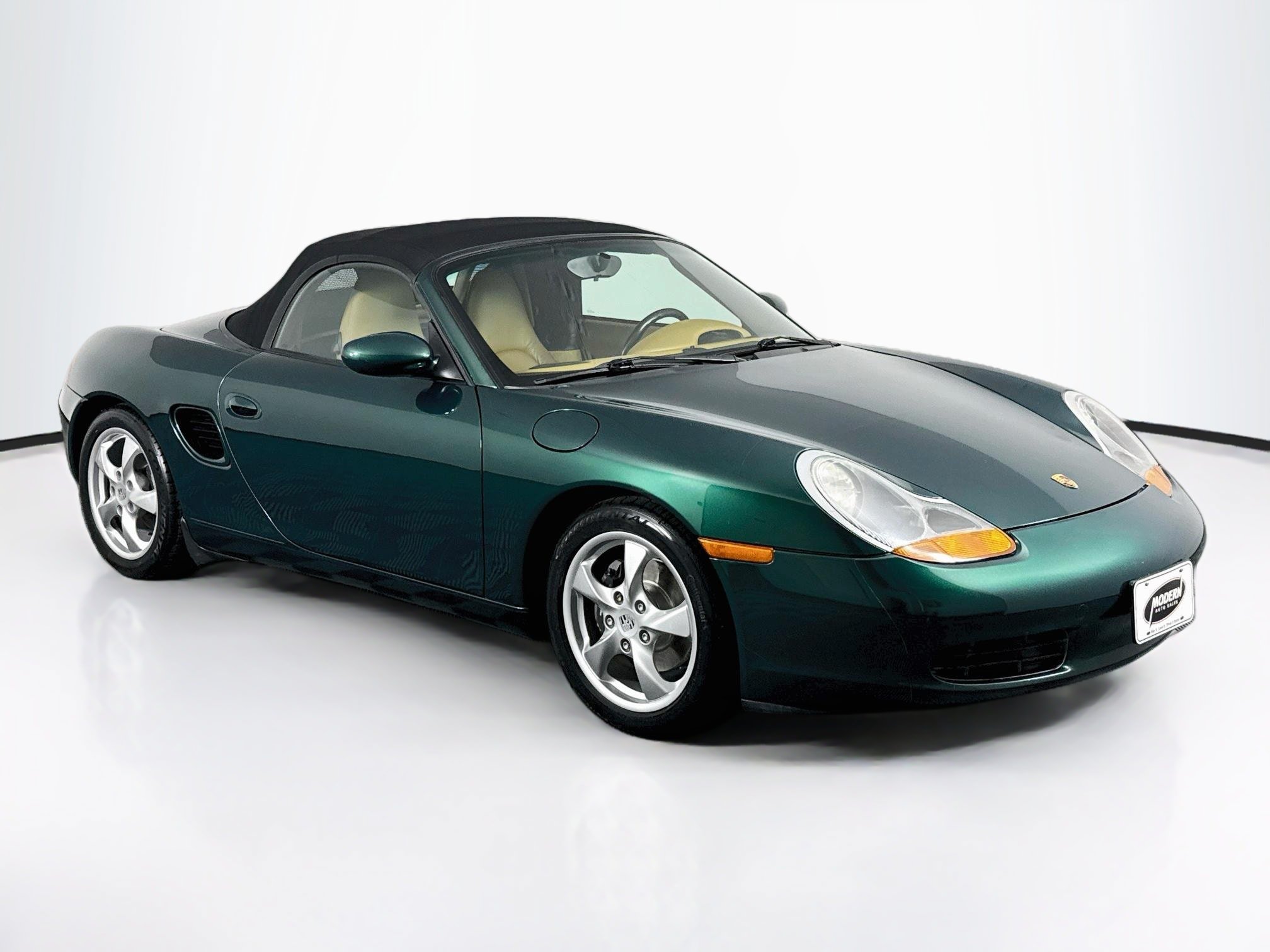 Used 2002 Porsche Boxster RWD image 2