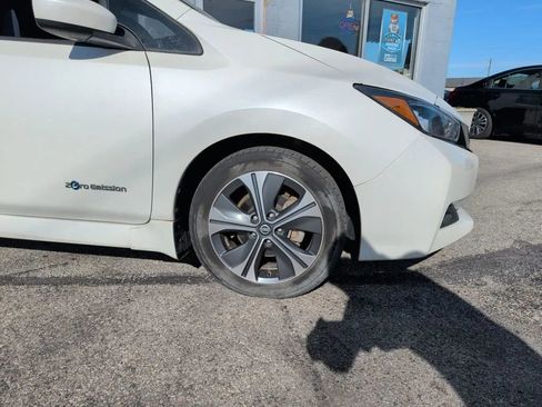 Used 2019 Nissan Leaf SV Plus w/ SV Plus Technology Package image 16