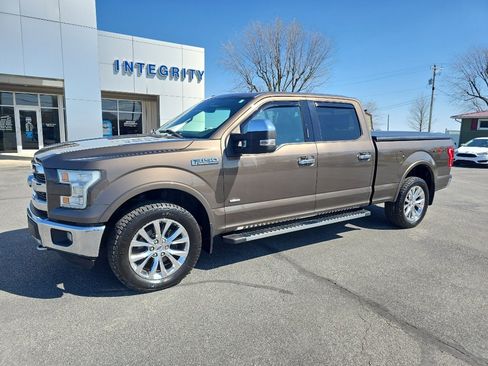 Used 2016 Ford F150 Lariat w/ Equipment Group 502A Luxury AWD/4WD image 2