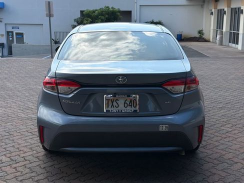Used 2020 Toyota Corolla LE image 4