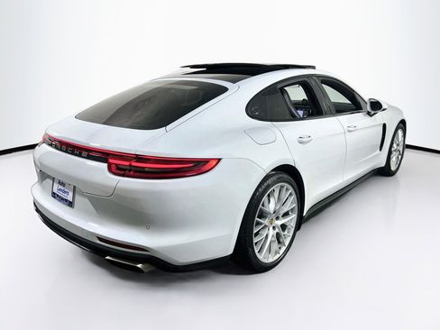 Used 2018 Porsche Panamera 4 AWD/4WD image 5
