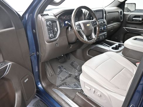 Used 2019 Chevrolet Silverado 1500 LTZ w/ LTZ Plus Package image 12