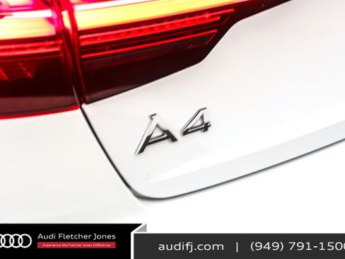 Used 2023 Audi A4 2.0T Premium w/ Convenience Package image 9