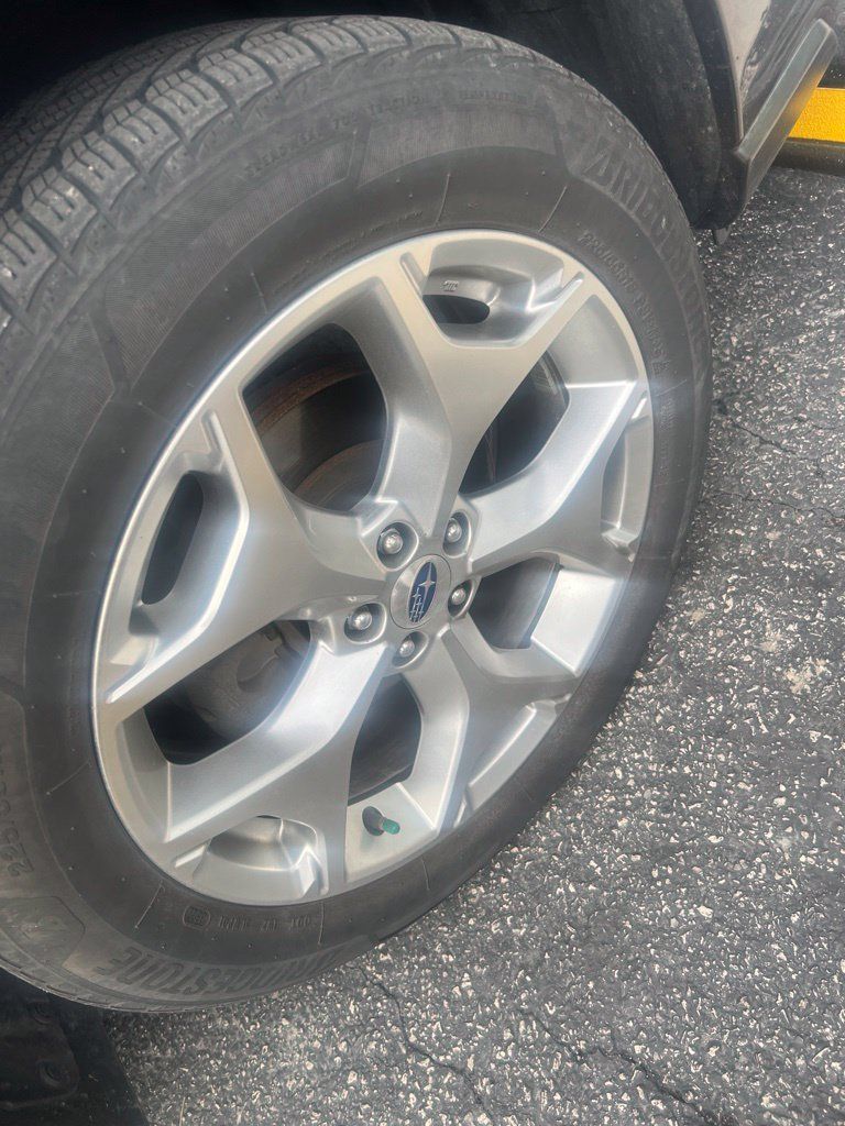 Used 2018 Subaru Forester 2.5i Touring AWD/4WD image 6