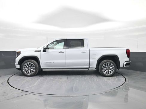 New 2026 GMC Sierra 1500 Denali w/ Denali Reserve Package AWD/4WD image 5