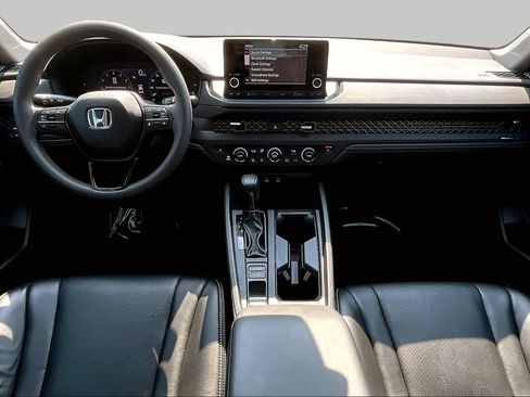 Used 2024 Honda Accord EX image 16
