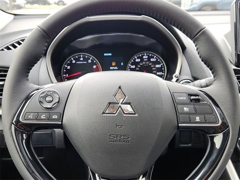 New 2025 Mitsubishi Eclipse Cross SE image 22