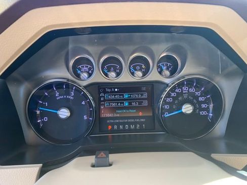 Used 2011 Ford F250 King Ranch w/ FX4 Off Road Pkg image 12