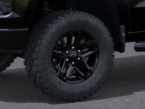 New 2026 Chevrolet Silverado 1500 Custom Trail Boss AWD/4WD image 9