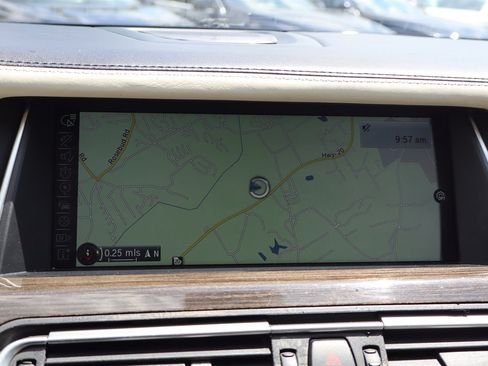 Used 2013 BMW 750Li RWD image 26
