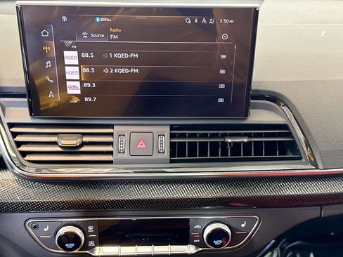 Used 2023 Audi SQ5 Premium Plus w/ Premium Plus Package image 15