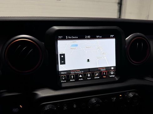 Used 2022 Jeep Gladiator Mojave w/ LED Lighting Group AWD/4WD image 26