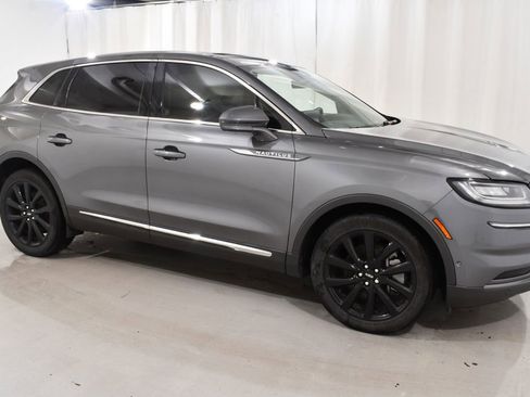 Used 2023 Lincoln Nautilus Reserve w/ Equipment Group 201A AWD/4WD image 5