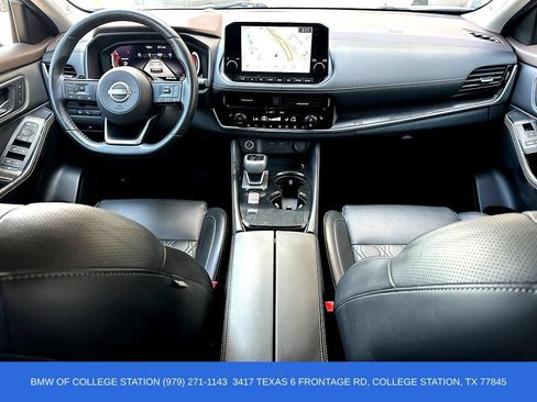 Used 2022 Nissan Rogue Platinum w/ Head-Up Display Package FWD image 27