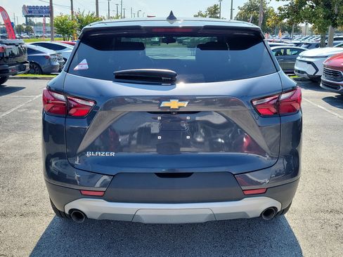 Used 2022 Chevrolet Blazer LT FWD image 5