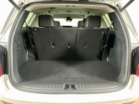 Used 2025 Hyundai Palisade SEL FWD image 31