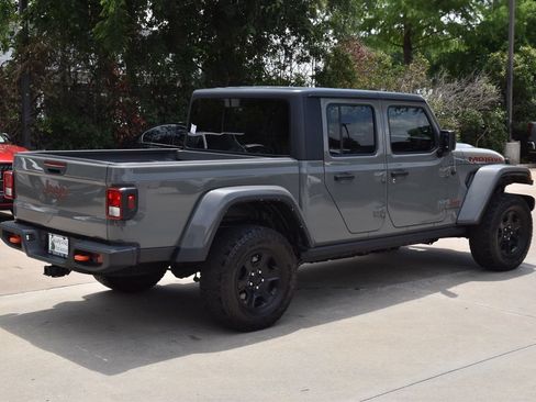 Used 2022 Jeep Gladiator Mojave w/ Cold Weather Group AWD/4WD image 7