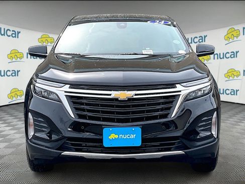 Used 2024 Chevrolet Equinox LT image 2