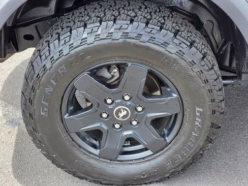 Used 2022 Ford Bronco Black Diamond AWD/4WD image 12