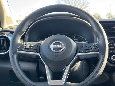 Used 2024 Nissan Kicks SV w/ Interior Electronics Package image 10