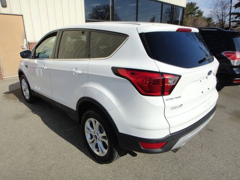 Used 2019 Ford Escape SE AWD/4WD image 4