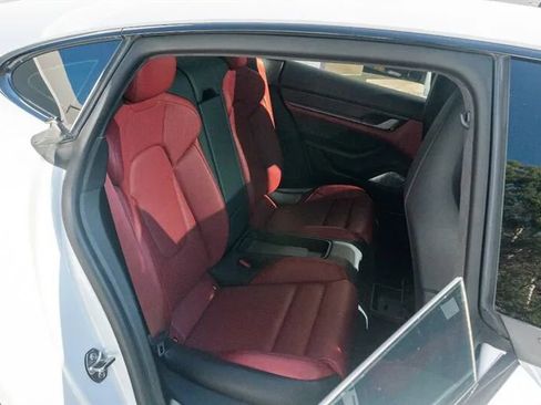 Used 2020 Porsche Taycan Turbo S image 15