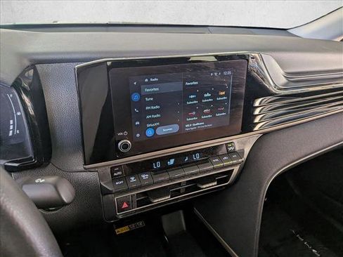 Used 2025 Toyota Camry LE FWD image 20