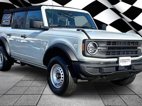 Certified 2022 Ford Bronco 4-Door image 11
