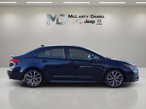Used 2020 Toyota Corolla SE image 6