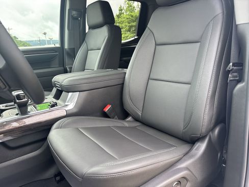 New 2026 Chevrolet Silverado 1500 LTZ w/ LTZ Premium Package AWD/4WD image 14