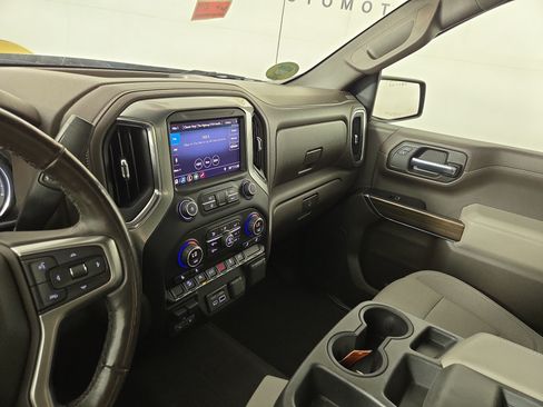 Certified 2019 Chevrolet Silverado 1500 LT w/ All-Star Edition AWD/4WD image 23