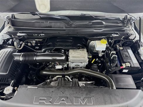 Used 2023 RAM 1500 Big Horn AWD/4WD image 29