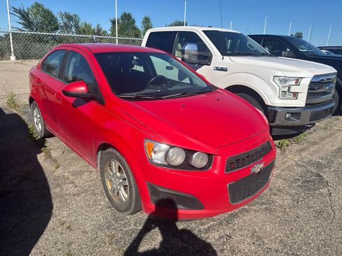 Used 2012 Chevrolet Sonic LT FWD image 5