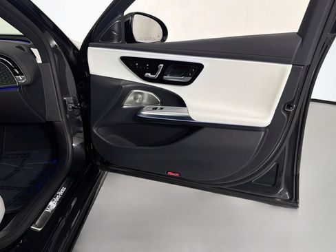 Certified 2024 Mercedes-Benz E 350 4MATIC Sedan image 25