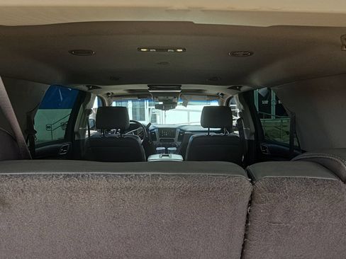 Used 2015 GMC Yukon Denali w/ Touring Package RWD image 16