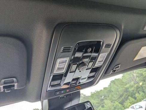 New 2026 Chevrolet Tahoe Z71 w/ Comfort Package AWD/4WD image 25