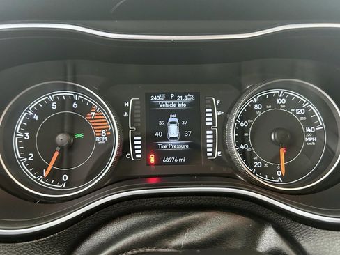 Certified 2021 Jeep Cherokee Latitude Lux AWD/4WD image 14