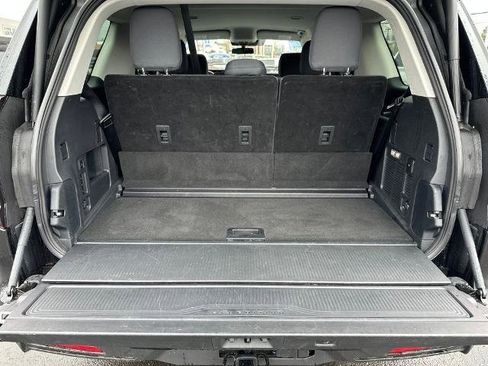 Certified 2025 Ford Expedition Active AWD/4WD image 6