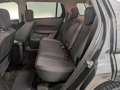 Used 2017 GMC Terrain SLE AWD/4WD image 13