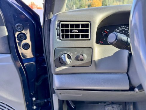 Used 2002 Ford F350 4x4 Crew Cab Super Duty image 20
