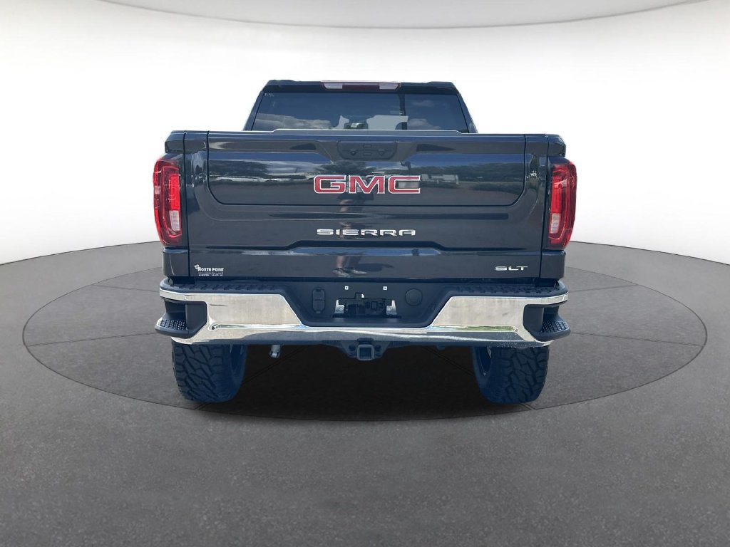 Used 2026 GMC Sierra 1500 SLT AWD/4WD image 4