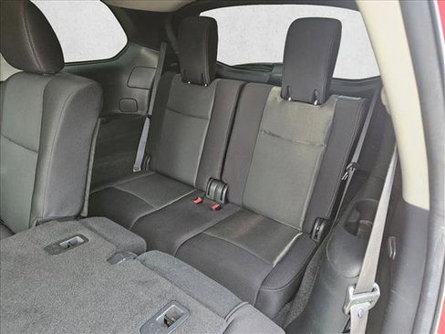 Used 2020 Nissan Pathfinder SV image 18