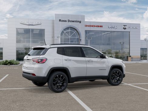 New 2026 Jeep Compass Latitude image 4