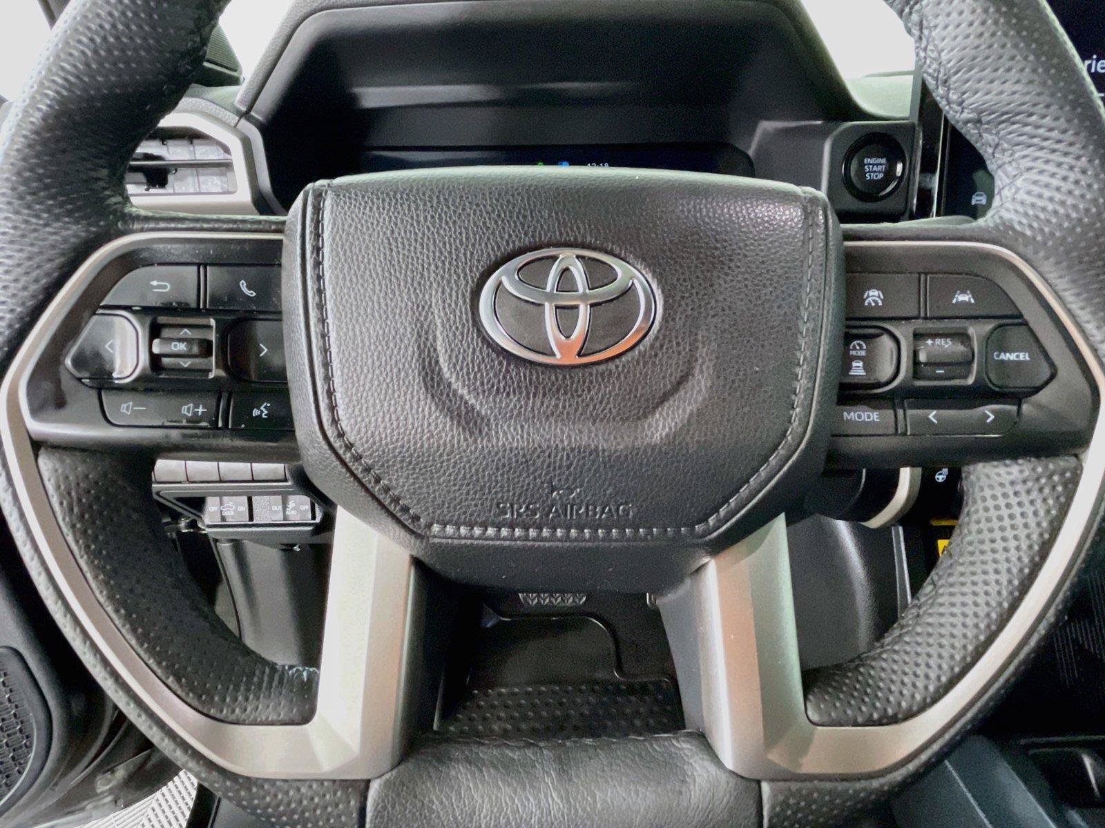 Used 2024 Toyota Tacoma Limited w/ Limited Package (LT) AWD/4WD image 15