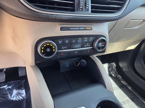 Used 2020 Ford Escape SEL FWD image 24