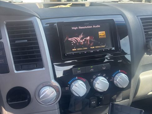 Used 2009 Toyota Tundra SR5 image 8