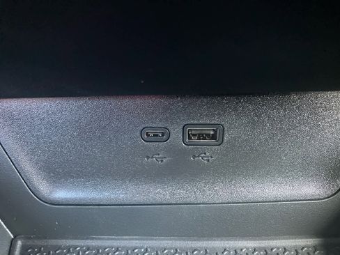 New 2026 Chevrolet Equinox LT w/ Safety and Technology Package FWD image 28